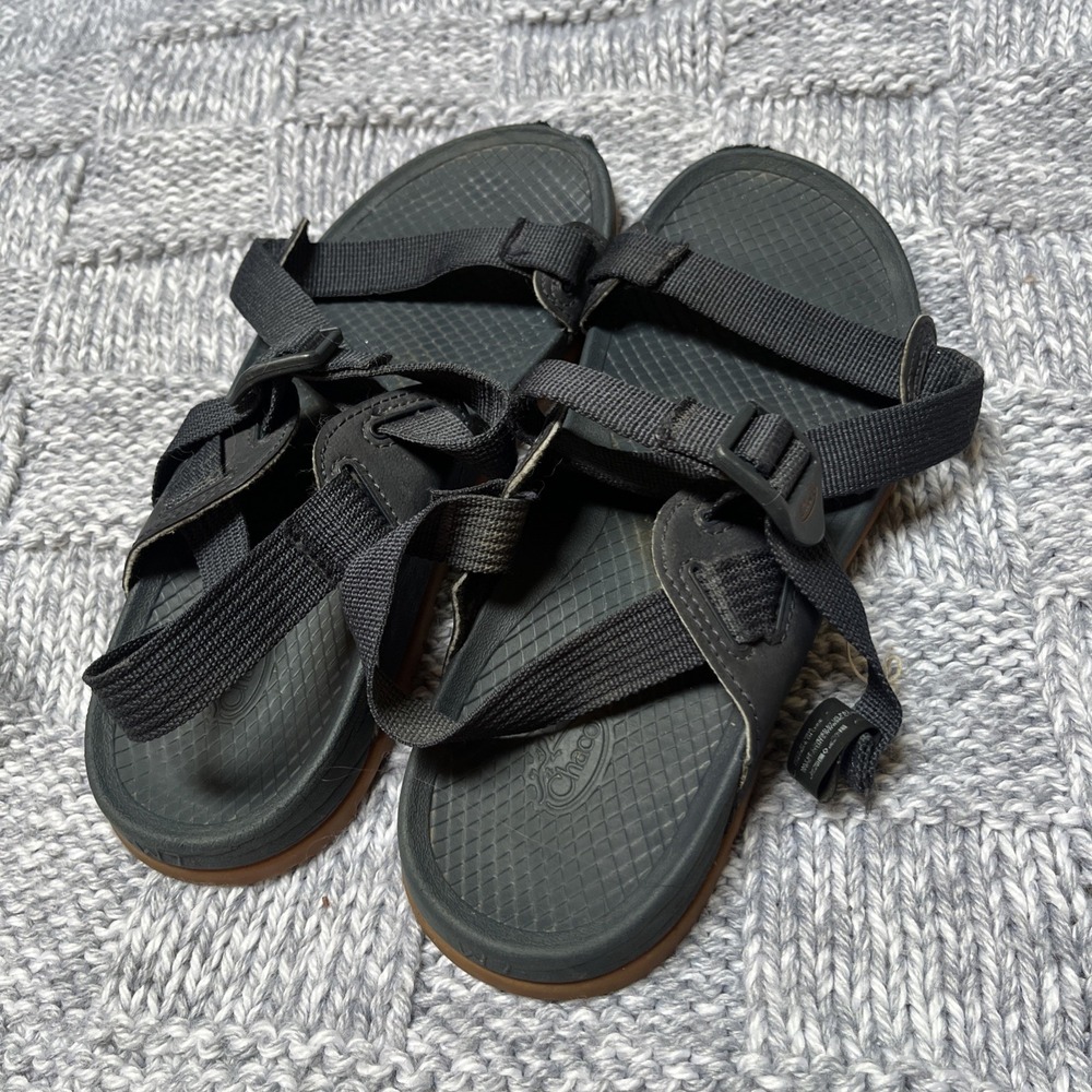Chaco Lowdown Women's 7 Navy Blue Sandals Gum Soles Strappy Adjustable - Picture 8 of 9